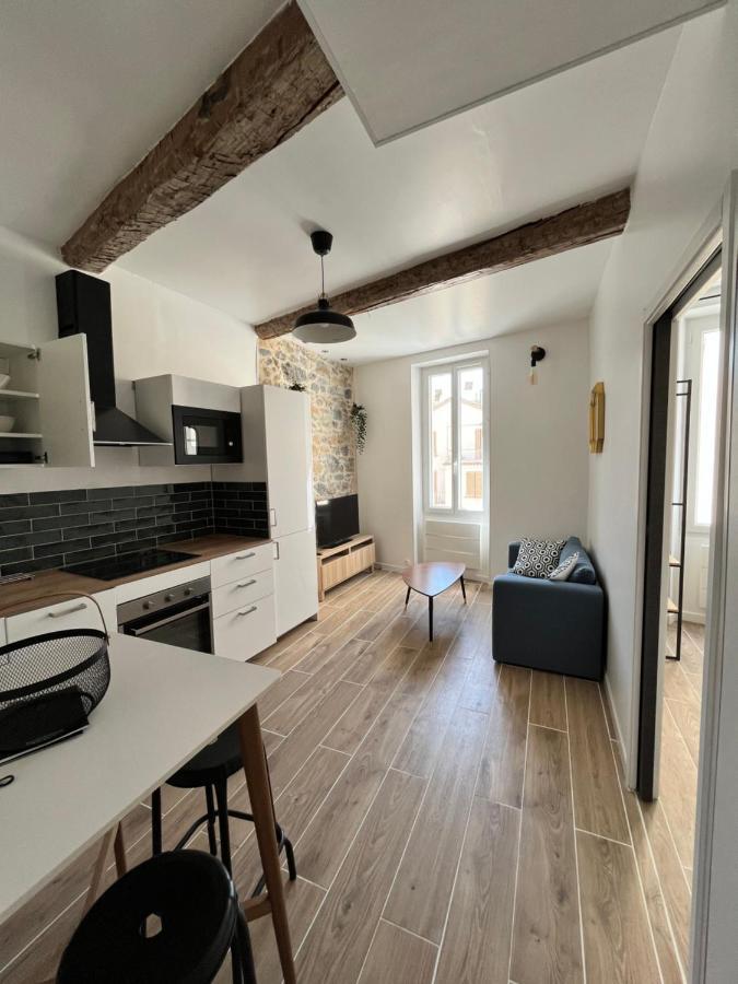 Superbe Appartement Au Coeur Du Mourillon Refais A Neuf Proche Des Plage Toulon Exterior photo